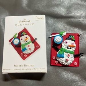 2012 Hallmark Keepsake 'Season's Treatings' Snowman Ornament - Red Background